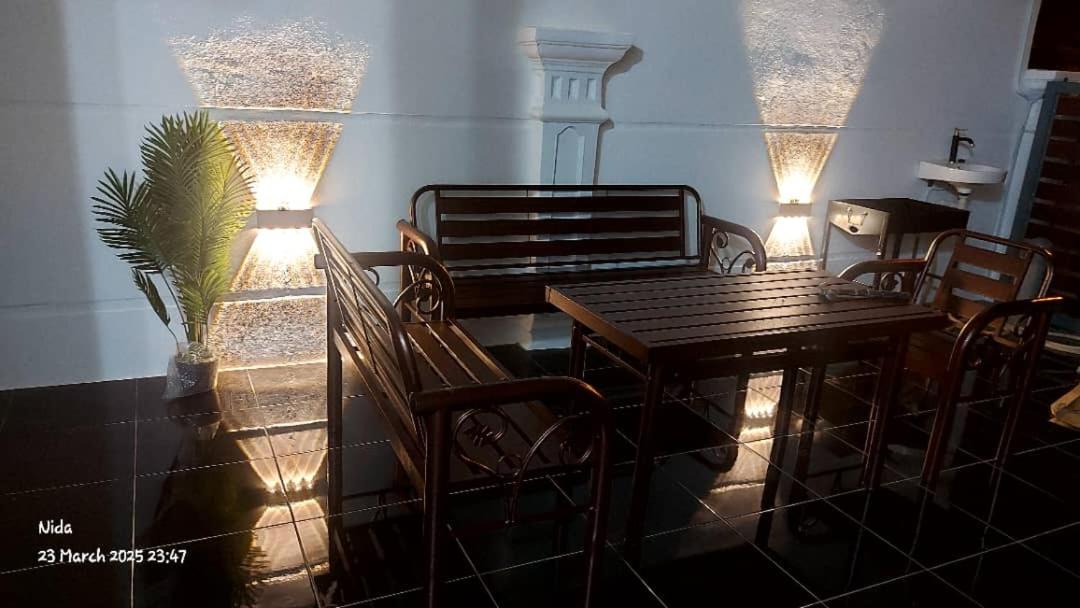 Photo of Patio Balcony in Kampung Paloh