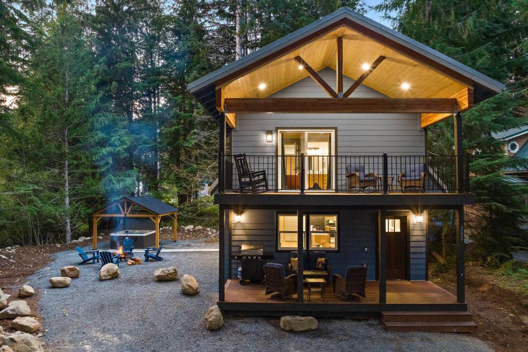 Photo of Others in Paradise Estates