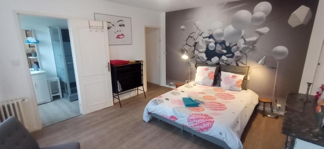 Photo of Bedroom in Dozule