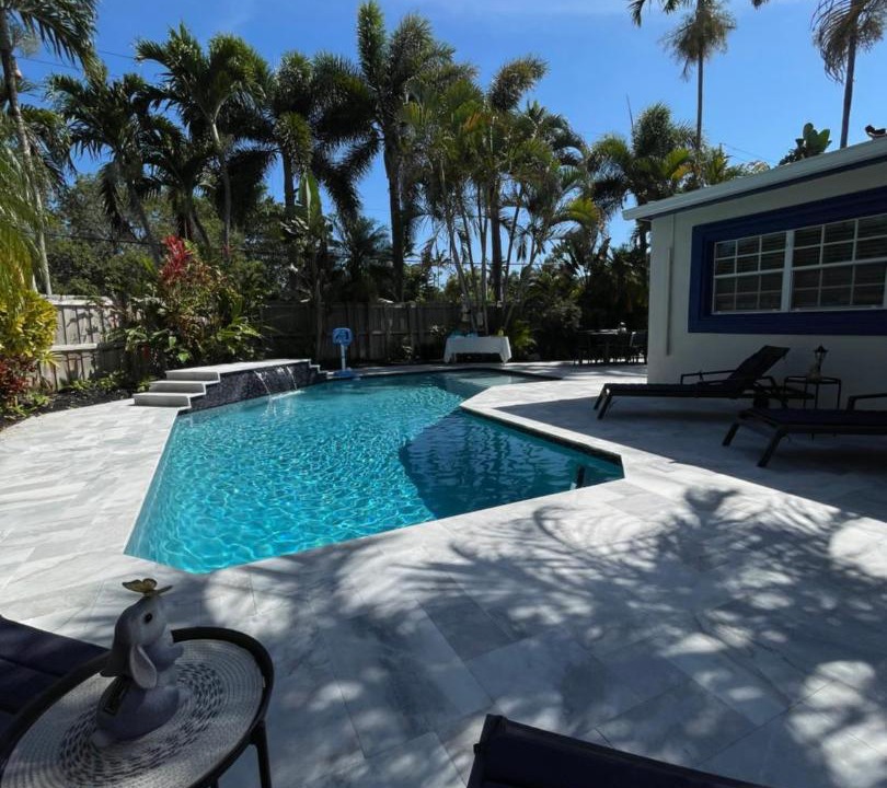 Photo of Others in Poinsettia Heights