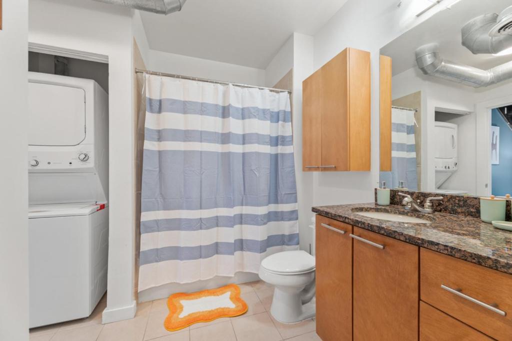 Photo of Others in Atlantic Station Area