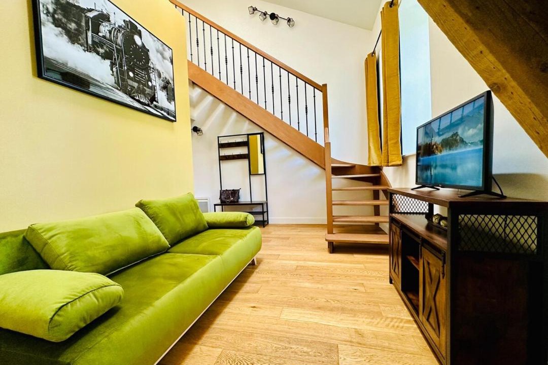 Photo of Livingroom in Convention