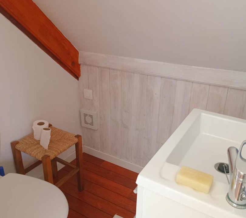 Photo of Bathroom in Bourbriac