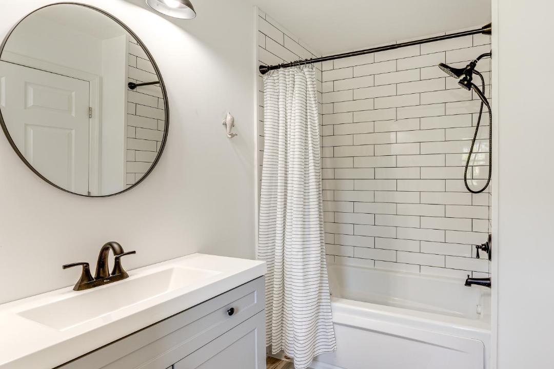Photo of Bathroom in Broadkill Beach