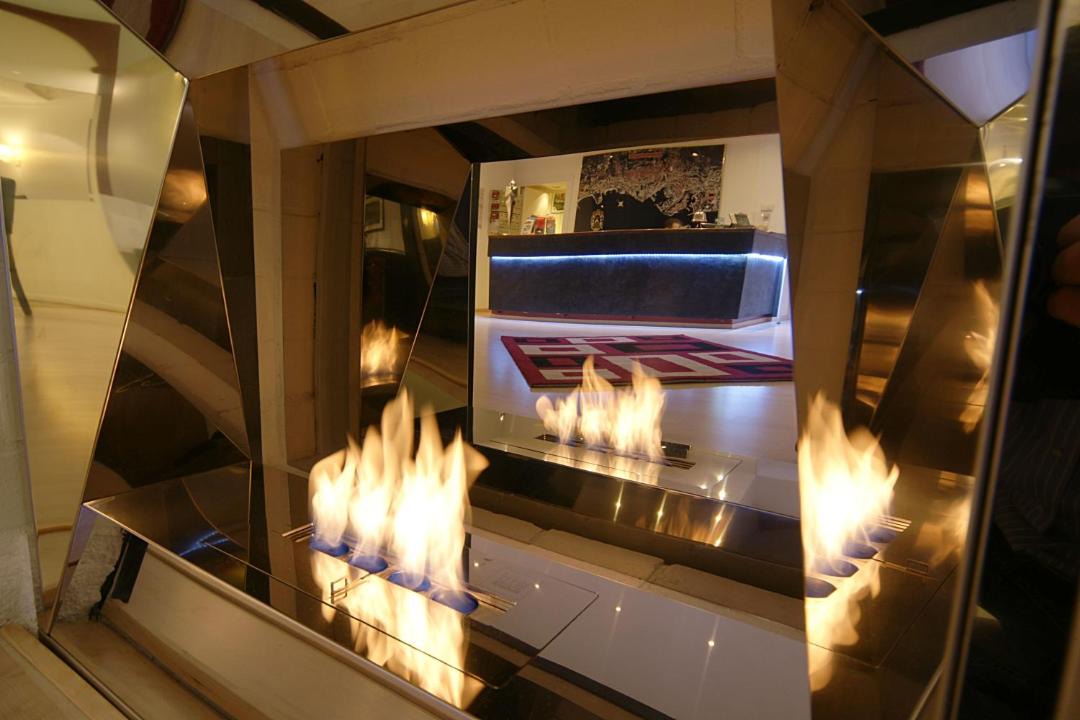 Photo of Others in Quartier du Port