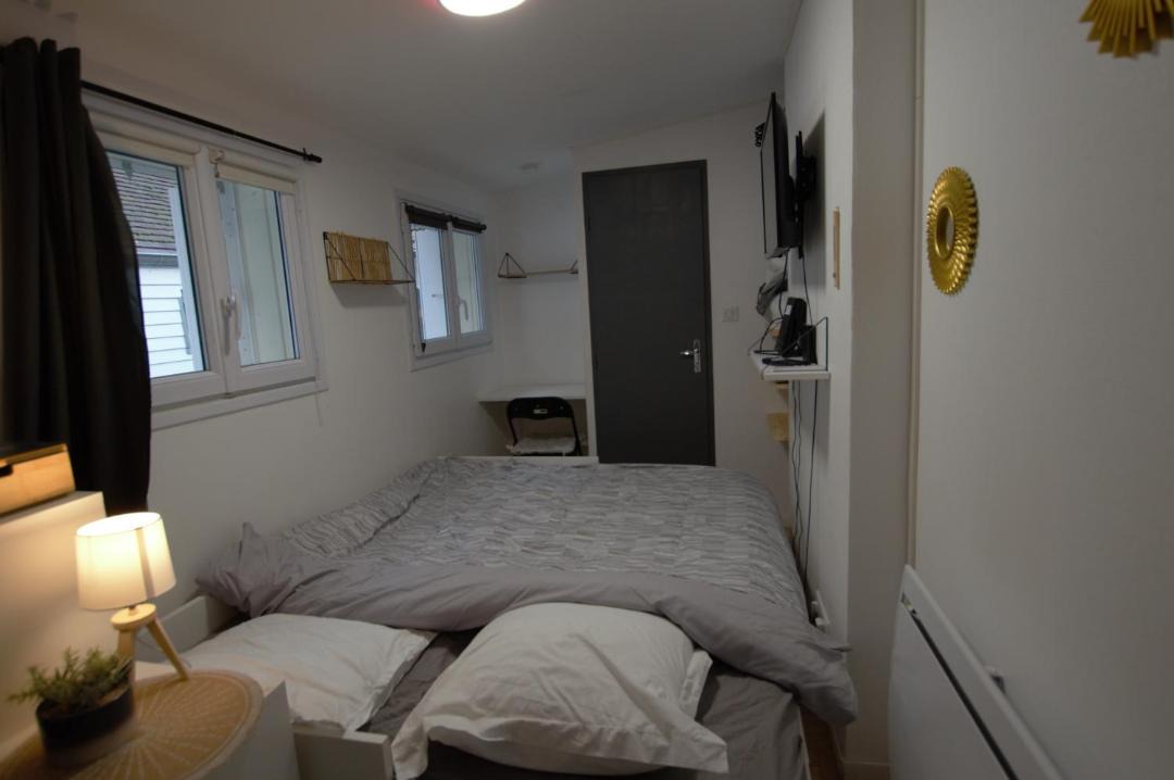 Photo of Bedroom in Besancon Old Town