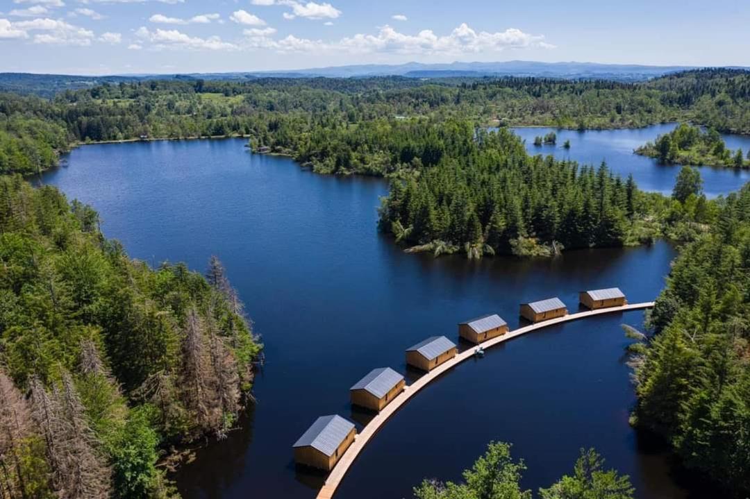 Photo of Others in Cros