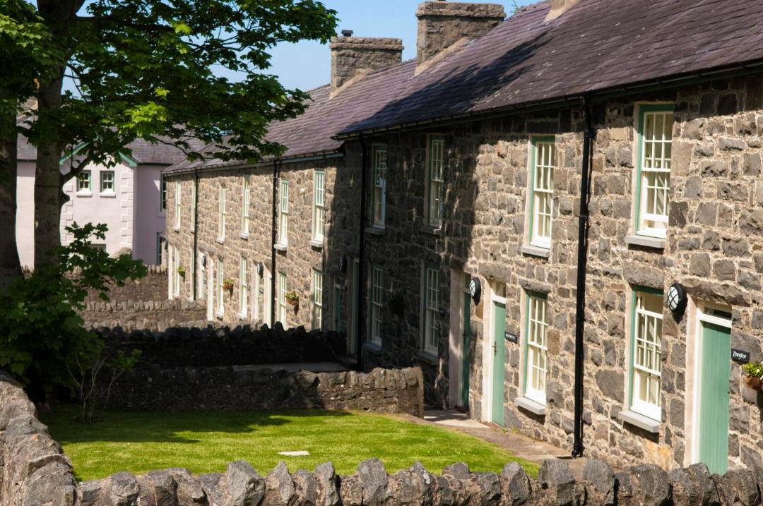Photo of Buildings in Rhyd-y-clafdy