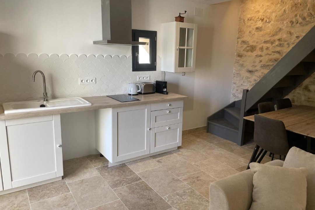 Photo of Others in Quarante