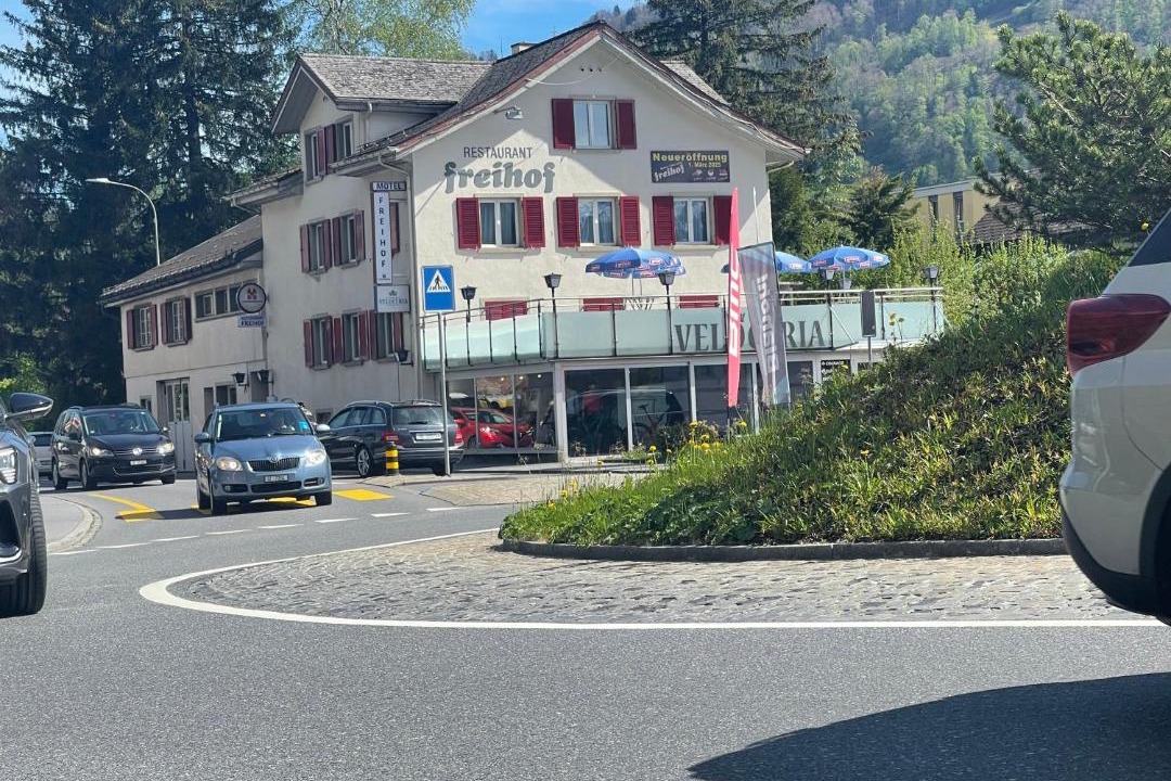 Photo of Others in Naefels