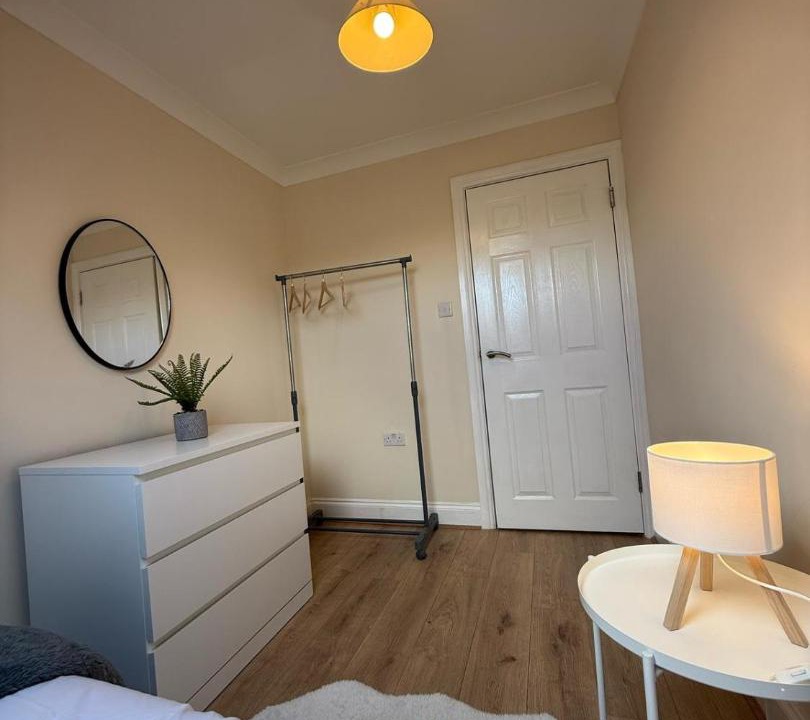 Photo of Bedroom in Redhill