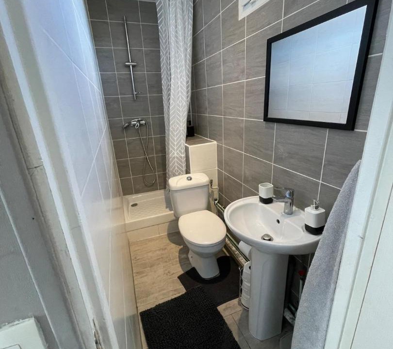 Photo of Bathroom in Creil