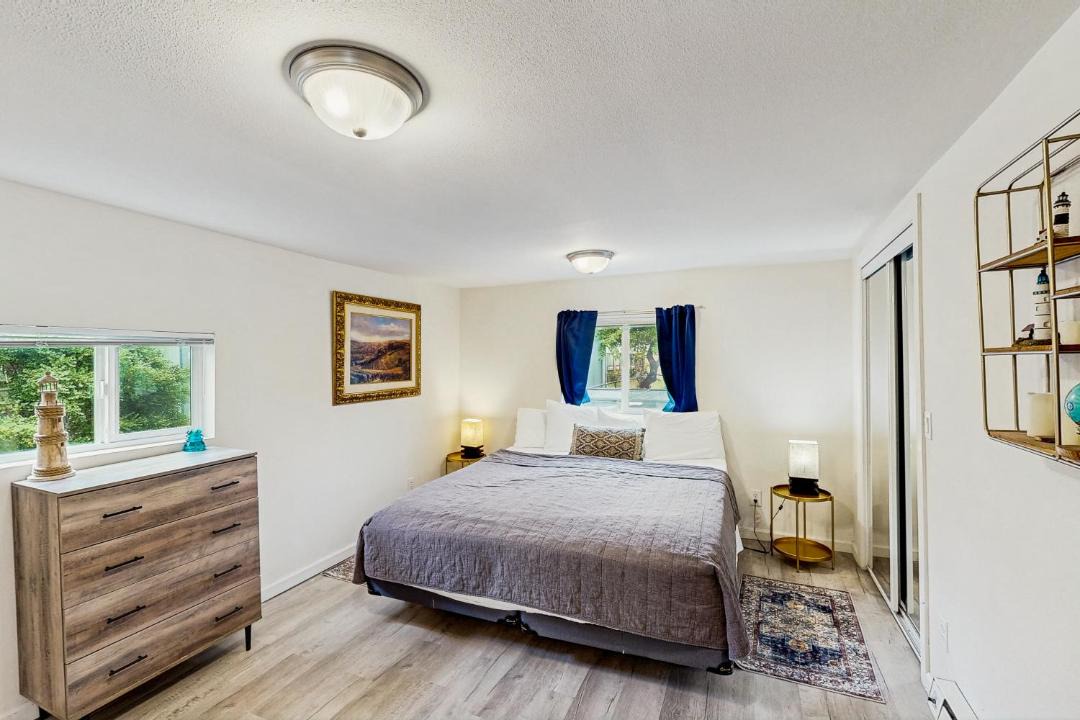 Photo of Others in Winchester Bay