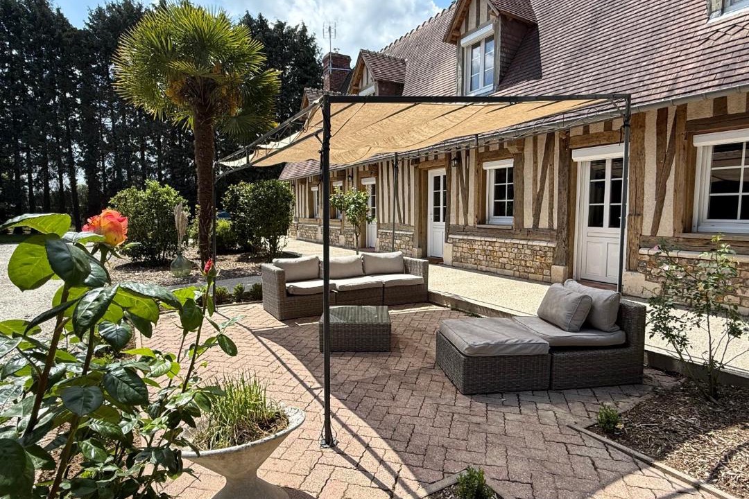 Photo of Others in Drucourt