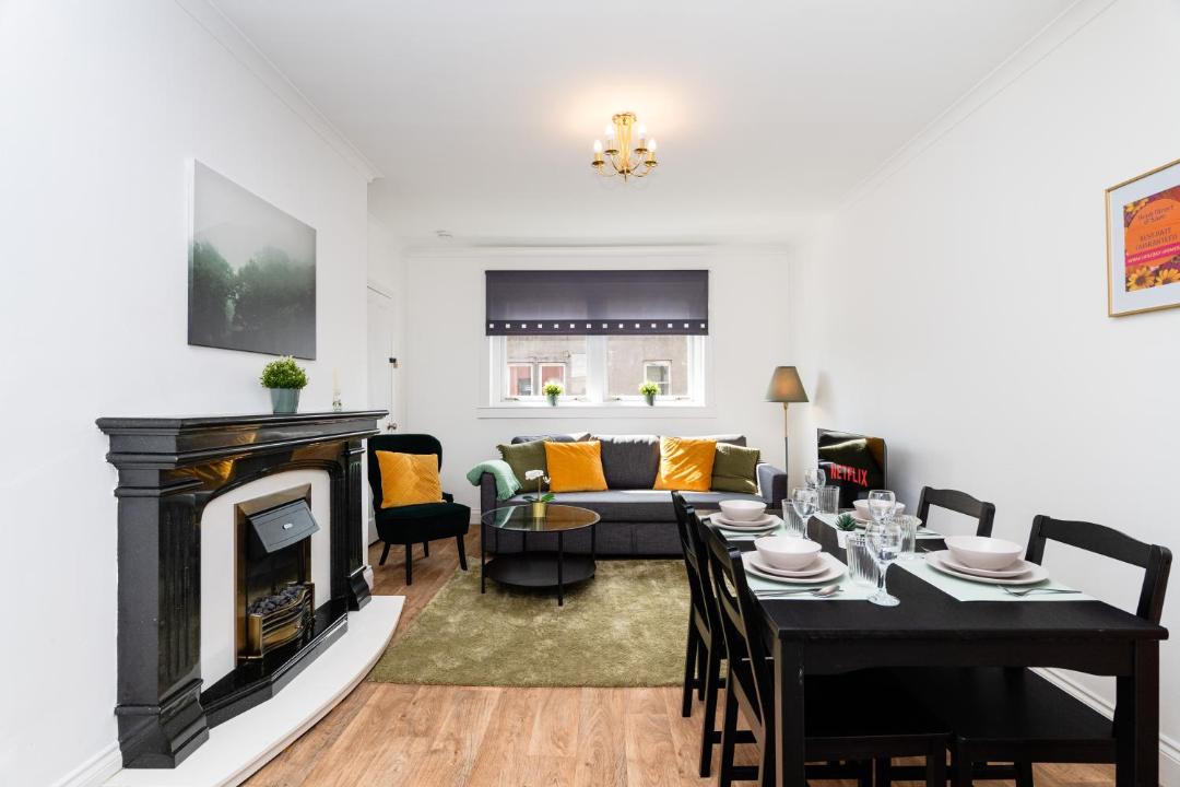 Photo of Others in Bo'ness