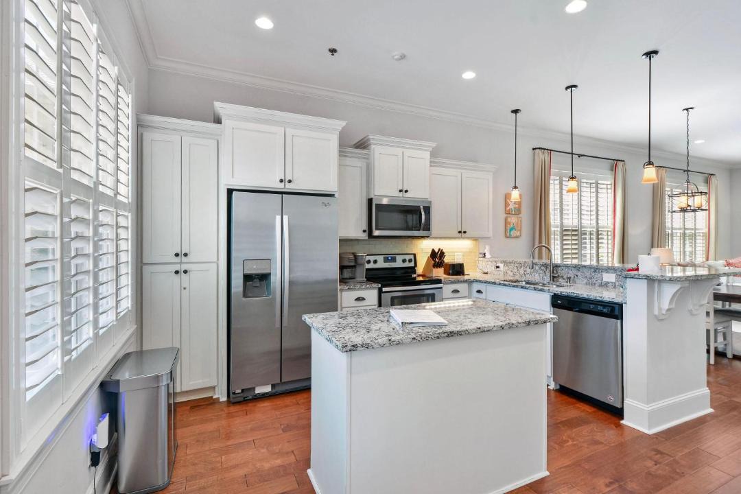 Photo of Kitchen in Jekyll Island