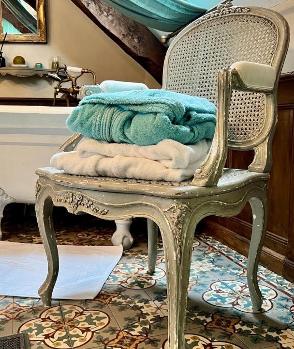 Photo of Others in Martel