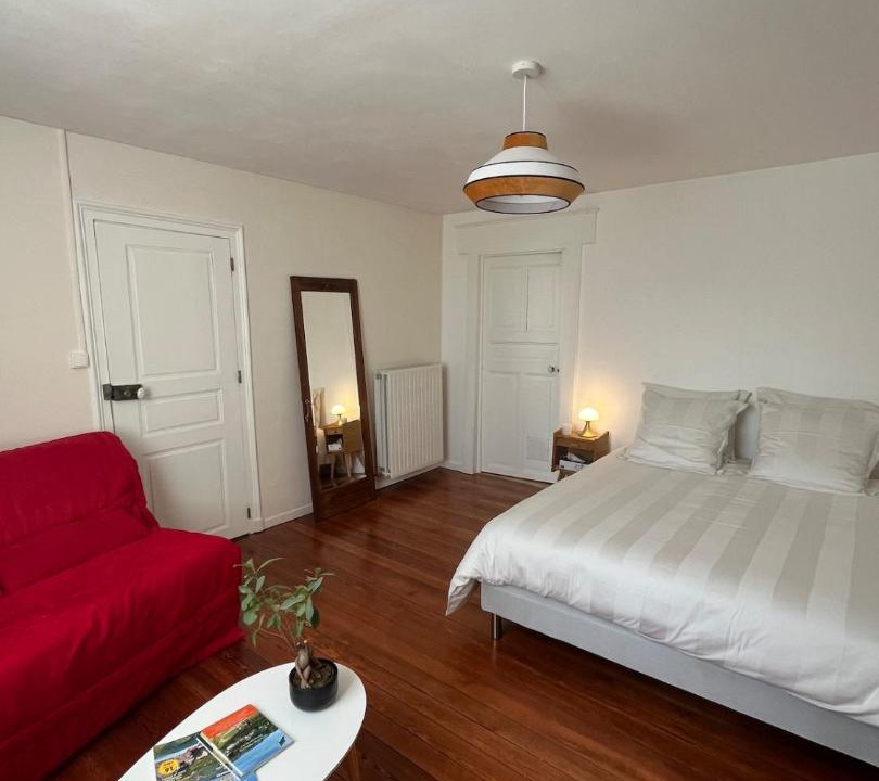 Photo of Bedroom in Mellecey