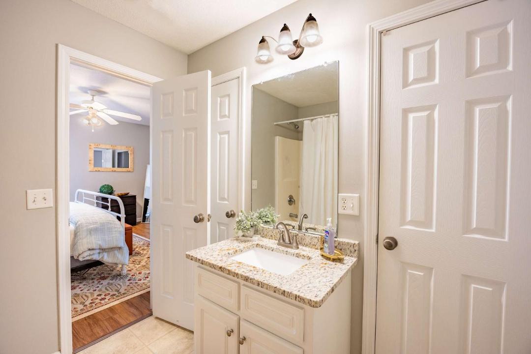 Photo of Others in Statesboro