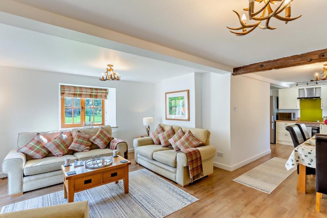 Photo of Others in Wold Newton