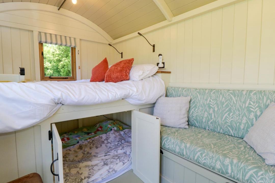 Photo of Bedroom in South Leigh