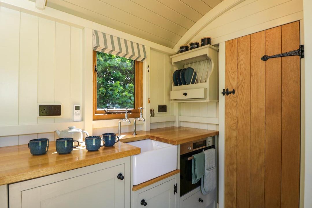 Photo of Kitchen in South Leigh