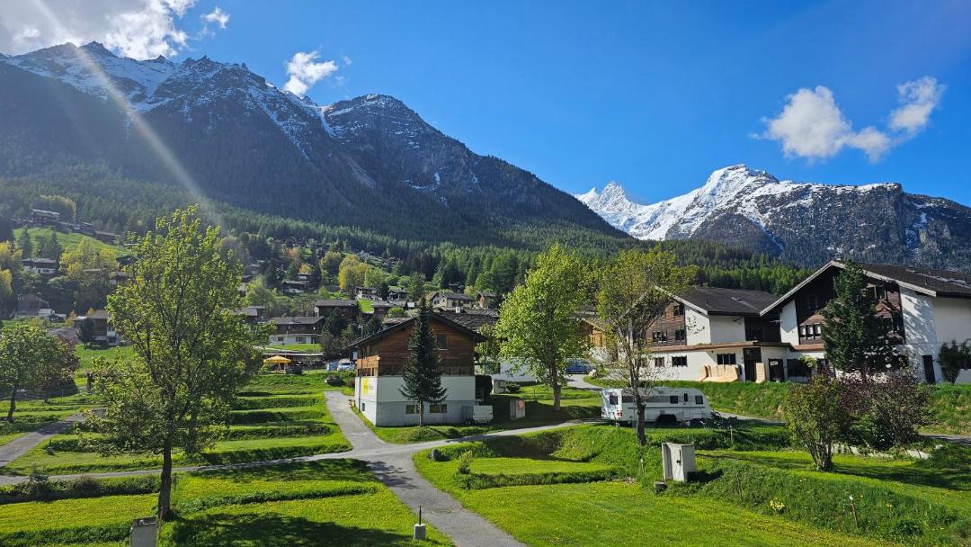 Photo of Others in Graechen