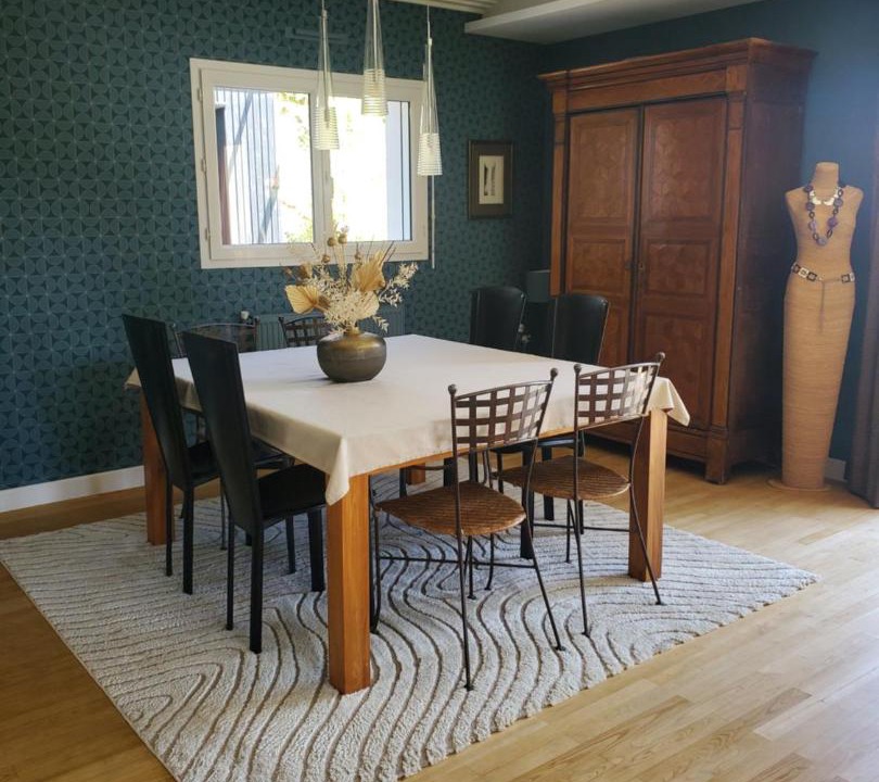 Photo of Others in Vallet