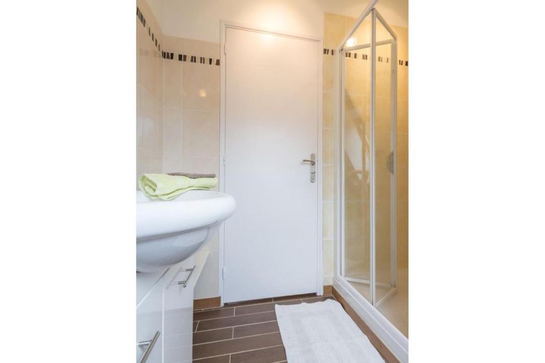 Photo of Bathroom in Guemene-Penfao