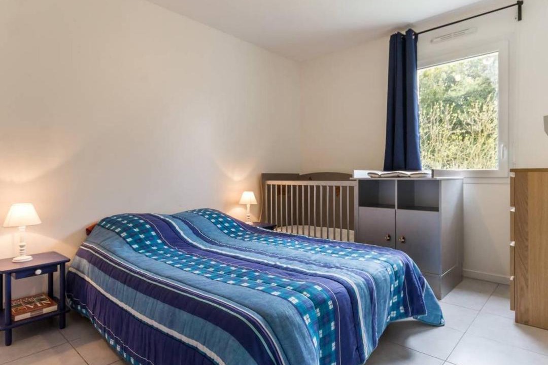 Photo of Bedroom in Nozay