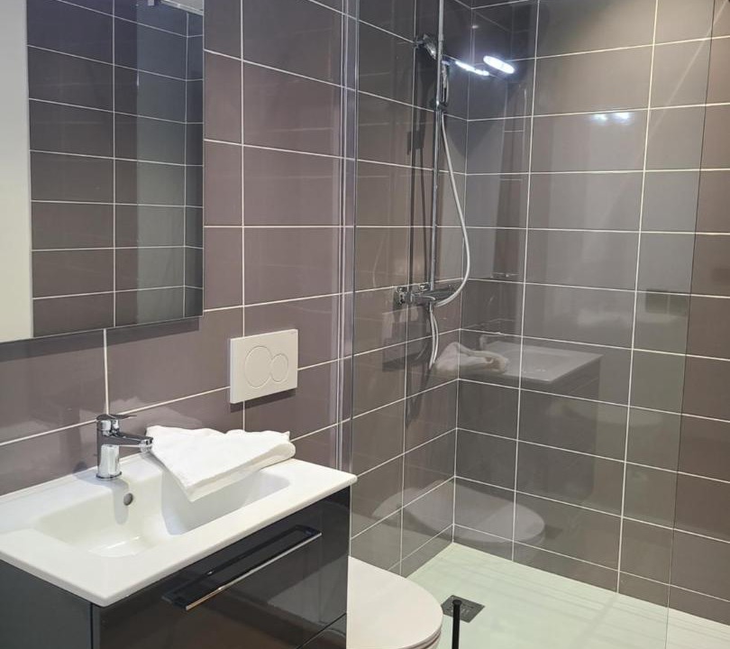 Photo of Bathroom in Anglefort