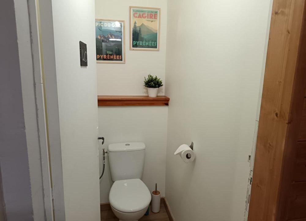 Photo of Bathroom in Arlos