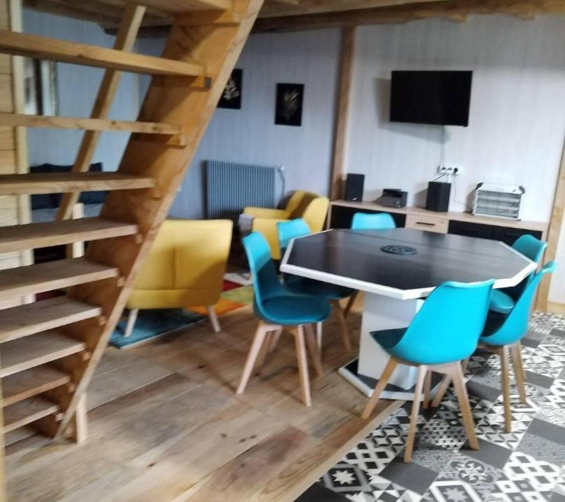 Photo of Livingroom in Boresse-et-Martron