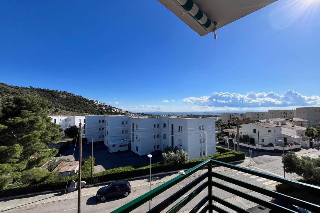 Photo of Patio Balcony in El Mas Oliva