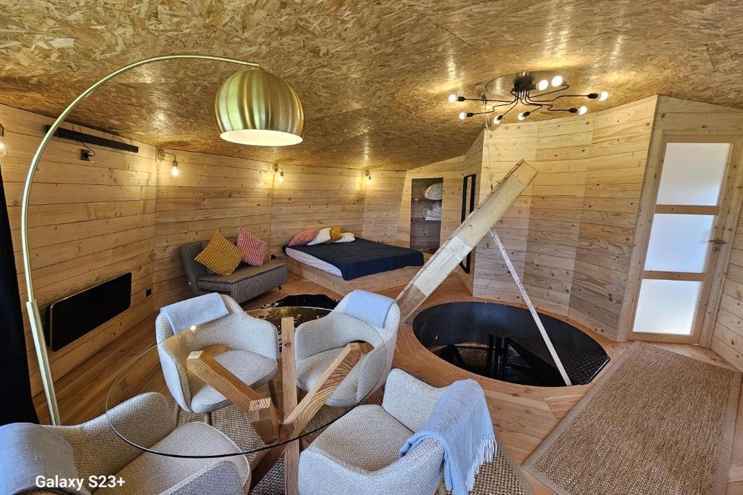 Photo of Others in Vernines