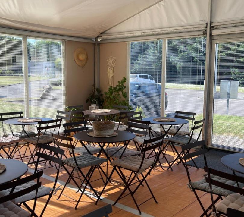 Photo of Others in Glisy