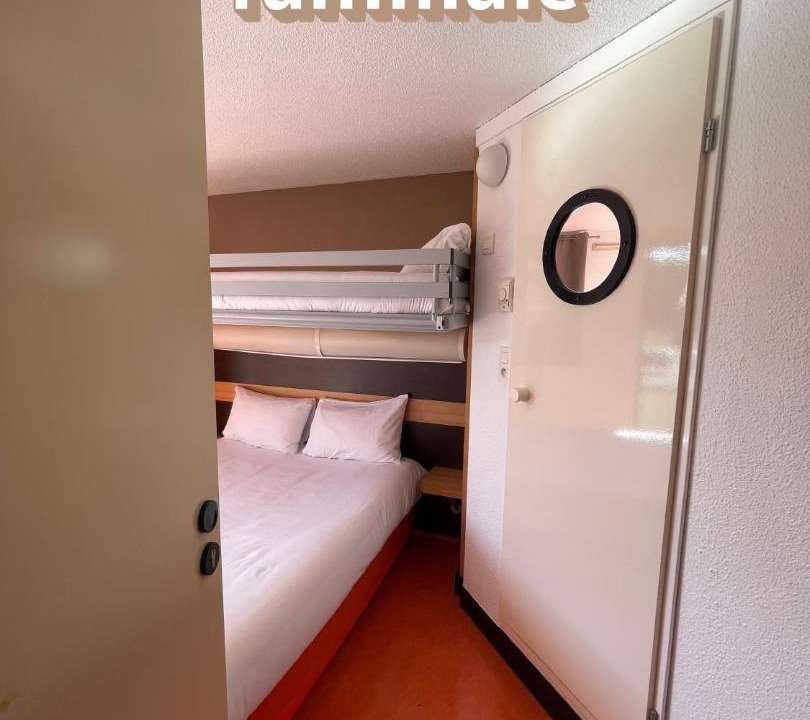 Photo of Others in Glisy