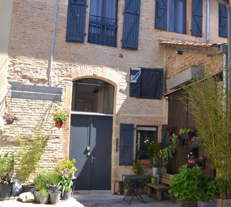 Photo of Others in LIsle-en-Dodon