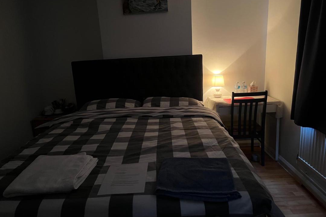 Photo of Bedroom in Norbiton