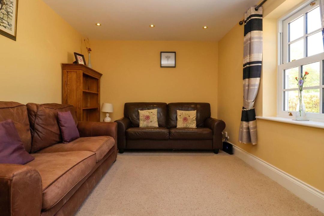 Photo of Others in Buckton