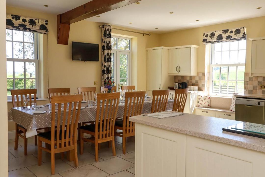 Photo of Others in Buckton