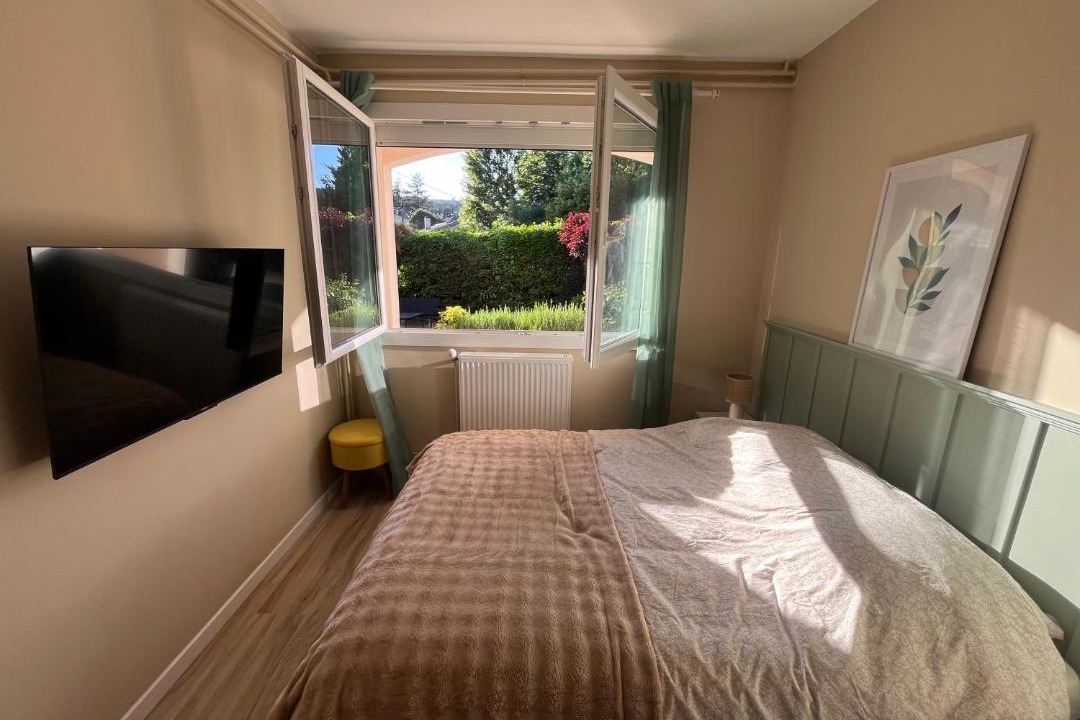 Photo of Bedroom in Privas