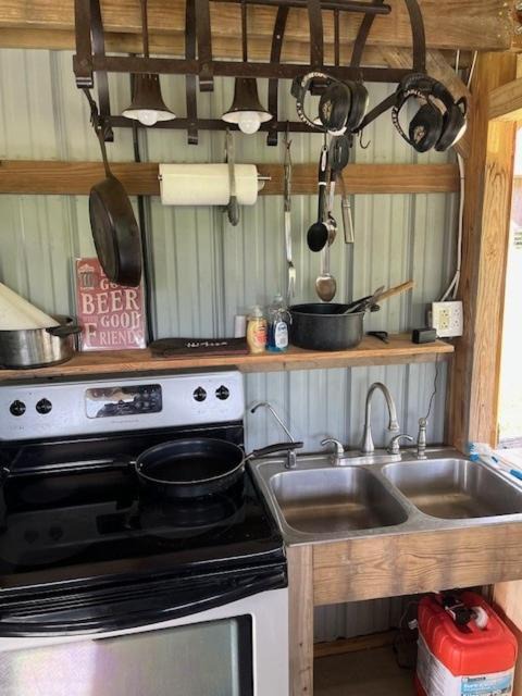 Photo of Kitchen in East Fultonham