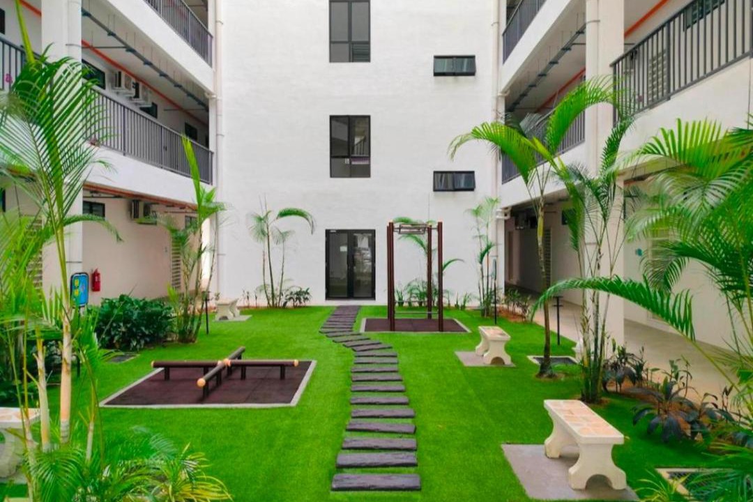 Photo of Others in Bota