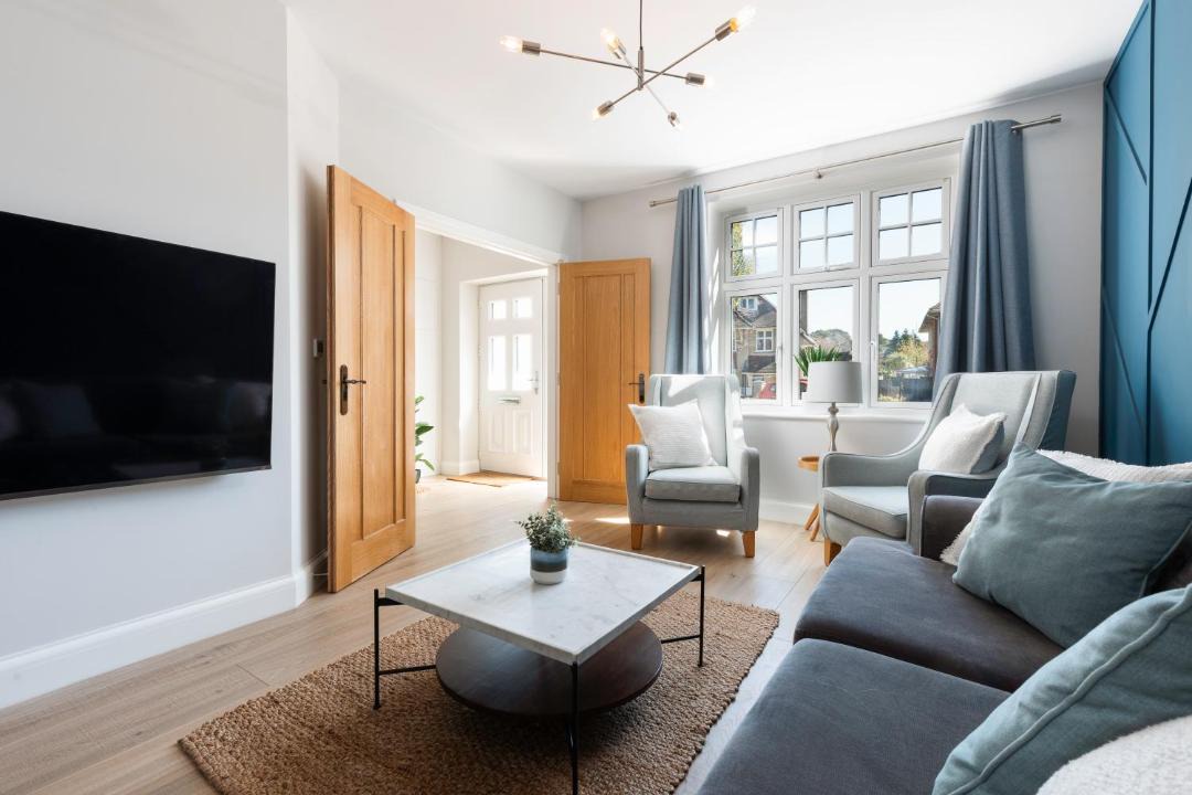 Photo of Livingroom in Boscombe