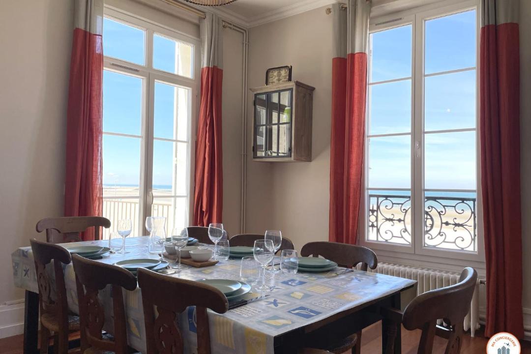 Photo of Others in Trouville-sur-Mer