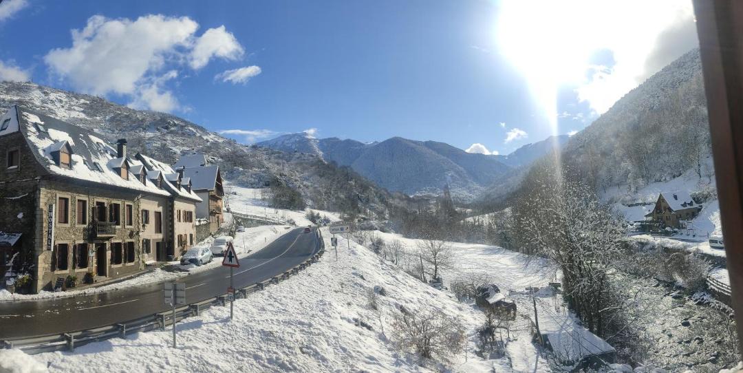 Photo of Others in Aubert