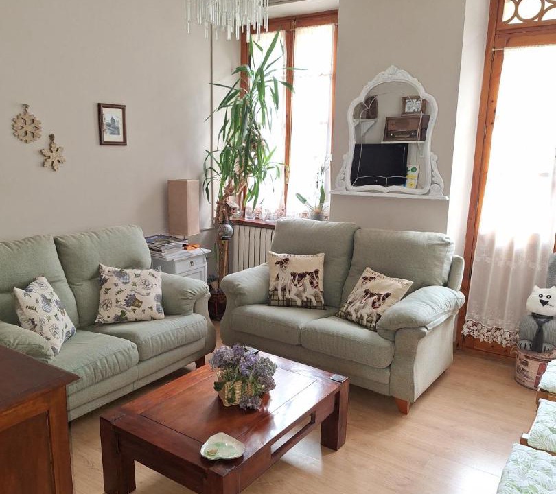 Photo of Livingroom in Aubert