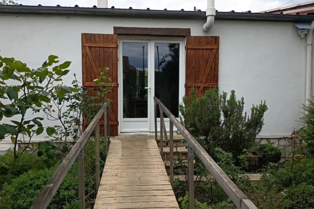 Photo of Others in Nemours