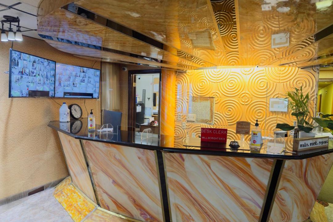 Photo of Others in Berlin Corners